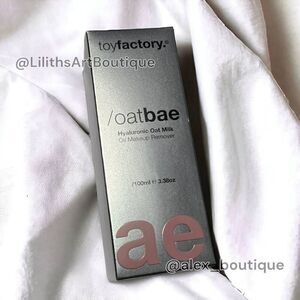 Toy Factory Oatbae Oil Makeup Remover (X020)